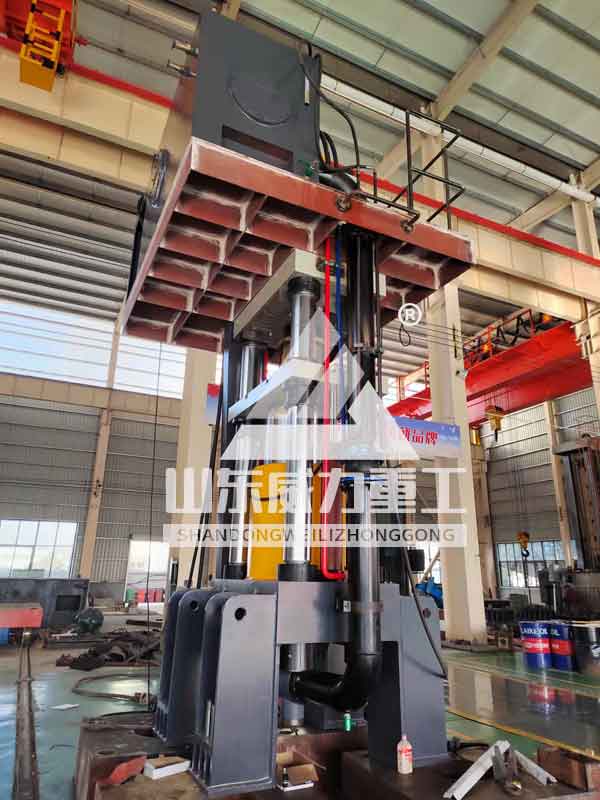 YW32-800T四柱油壓機