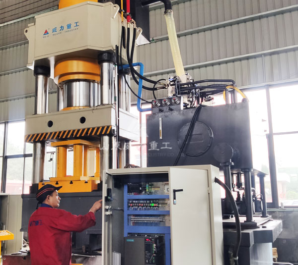 礦用截齒生產(chǎn)專用油壓機